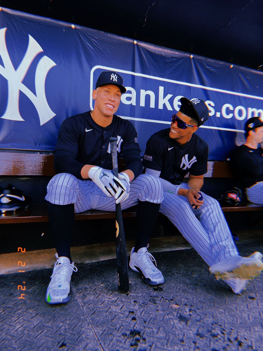 Yankees's tweet photo. This duo 🔥 https://t.co/oPSsRbCq5v