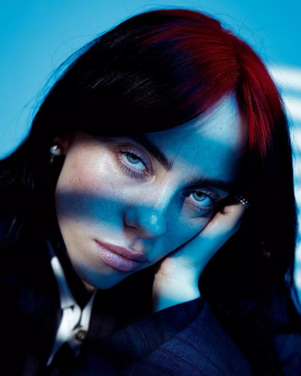 PopBase's tweet photo. Billie Eilish reveals her new album has been mastered. https://t.co/5MMddaOoxI