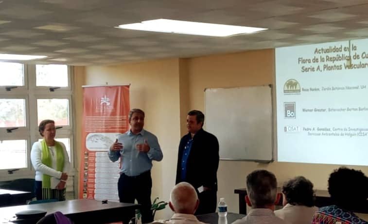 JBNUnivHabana's tweet photo. Se desarrolla el XXIII Taller Nacional sobre la Flora en el Jardín Botánico Nacional, del 21 al 23 de febrero. Con la presencia de @WalterBG_MES inició el taller donde se reúnen botánicos de 16 instituciones de investigación, universidades y otros colaboradores.

#SomosJBN https://t.co/Gd4tvBP8XB