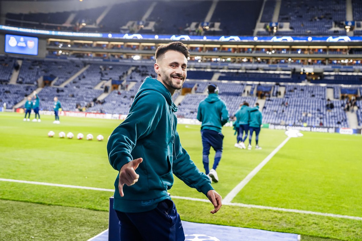 Bem-vindo à tua casa, Fábio 💙

#MarcaPorto