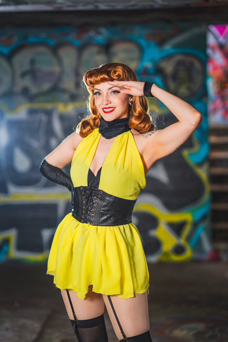 Sally Jupiter | Silk Spectre 

Photos by <a href="/Aleksvuphoto/">Alex Vu</a> 
Cosplay made by me💛

#watchmen #sallyjupiter