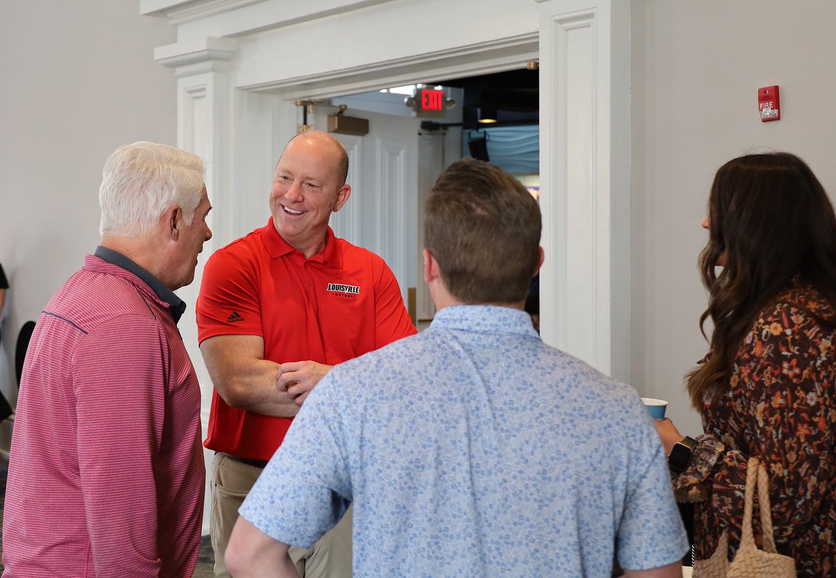 Louisville Water (@louisvillewater) on Twitter photo We had an amazing time hosting <a href="/GoCards/">Louisville Athletics</a> <a href="/JeffBrohm/">Jeff Brohm</a> and <a href="/weirdlouisville/">Weird Louisville</a> at the Louisville Water Tower today! Thanks for choosing us as a venue for your ElevateBiz Speaker Series! We had an amazing time hosting <a href="/GoCards/">Louisville Athletics</a> <a href="/JeffBrohm/">Jeff Brohm</a> and <a href="/weirdlouisville/">Weird Louisville</a> at the Louisville Water Tower today! Thanks for choosing us as a venue for your ElevateBiz Speaker Series!