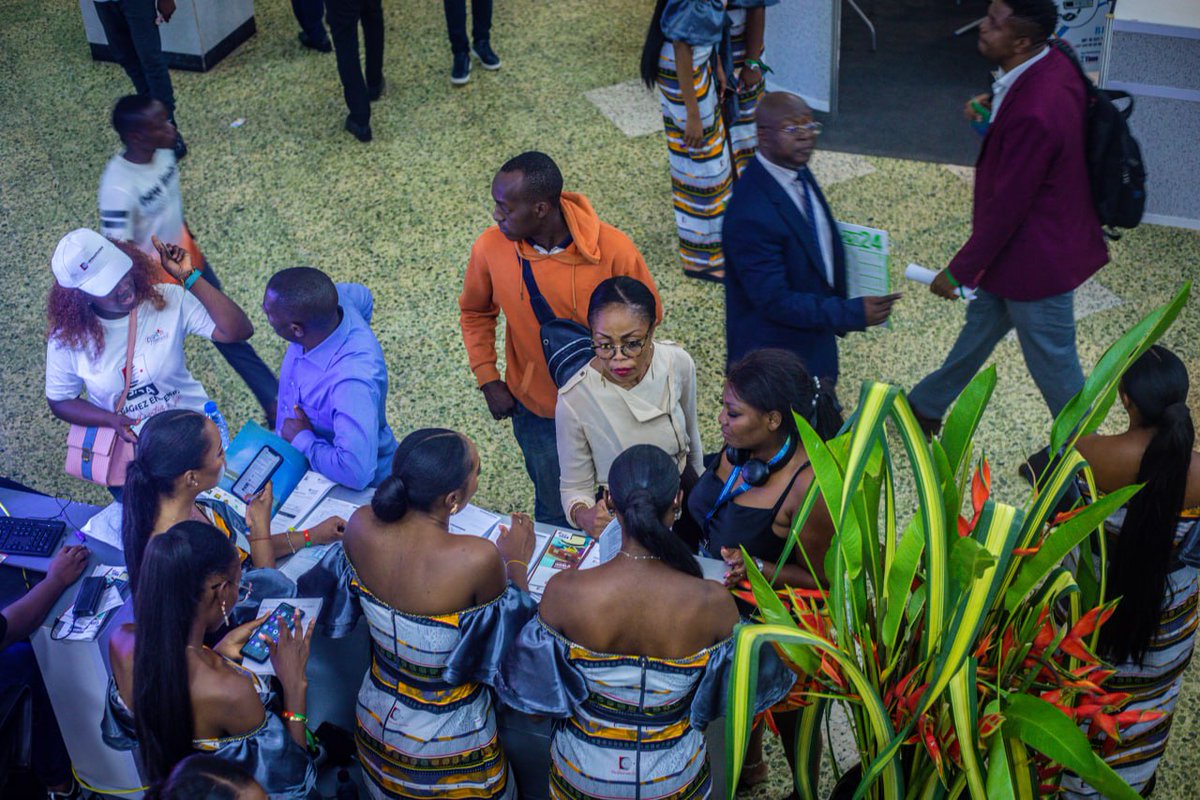 𝗔𝗳𝗿𝗶𝗹𝗮𝗻𝗱 𝗙𝗶𝗿𝘀𝘁 𝗕𝗮𝗻𝗸 tweet media