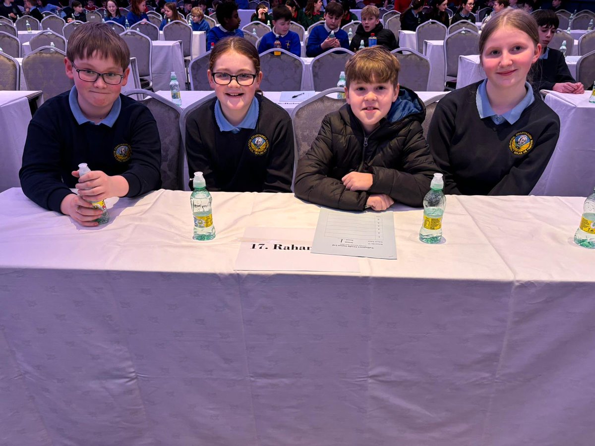 Our superstar quiz teams are in action tonight in the Court Hotel for the Tullamore Credit Union Quiz.Best of luck everyone! 🤔✅🤩