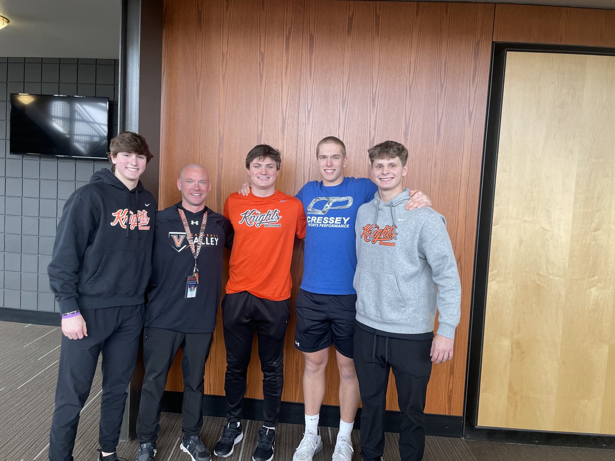 WDMValleybball's tweet photo. Congratulations to @ZachByrne9 @charliekruege18 @ntrannel who are headed to @WartburgBB and @MattCox43 who will go to @CresseySP https://t.co/Pd3m1kfOix