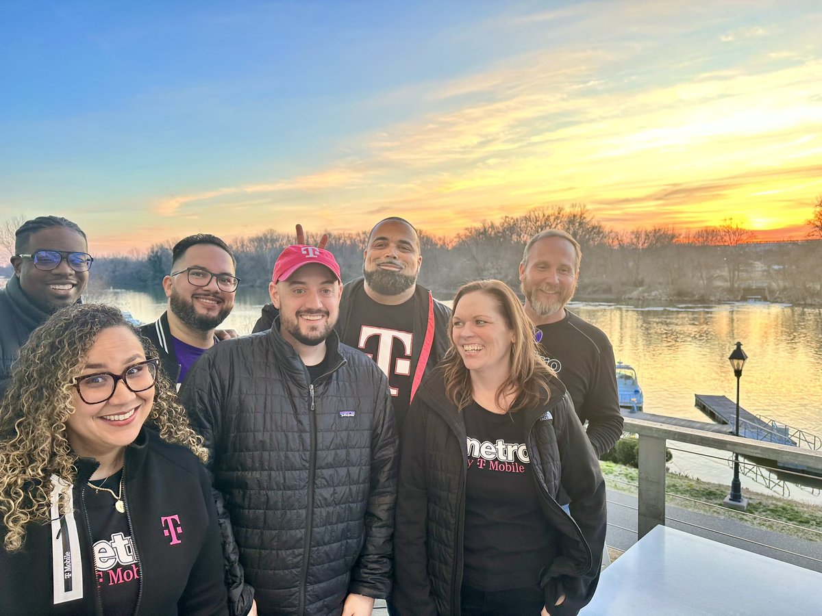 Felicity tweet media