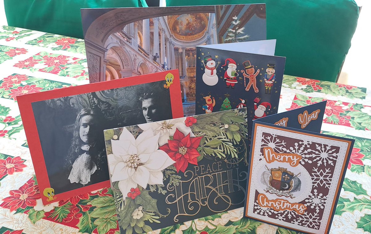 I'd like to thank all of these lovely ladies who took the time to send their beautiful Christmas cards that arrived home today. @ioanachiorean1, @EdwinneMey,@OneStepGrl, @lola_wilbur, @ellen_drews... Thank you very much! Wishing you a great 2024 🥰🫶🏼 Love, Fer #Versaillesfam