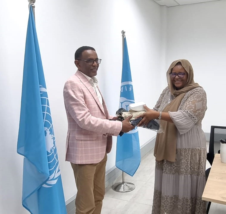 FAOSomalia's tweet photo. FAO Somalia technical team had a successful meeting with HE Dini Abdinur Mohamed, Minister of Environment &amp; Climate Change, SWS. Areas of collaboration to reduce land degradation, produce evidence-based information and ... https://t.co/q6xBaelXUq