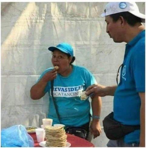 A de Andre 🌻 tweet media