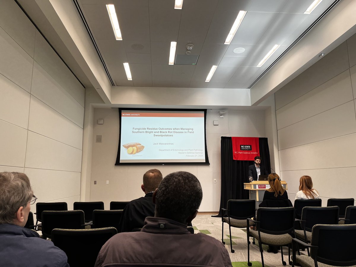 Congrats to <a href="/Jack_Masca/">Jack Mascarenhas</a> for successfully defending his MSc in Plant Pathology! Jack worked on #sweetpotato disease management and will literally move to greener pastures for a PhD in turf grass pathology with <a href="/KernsJim/">Jim Kerns</a>