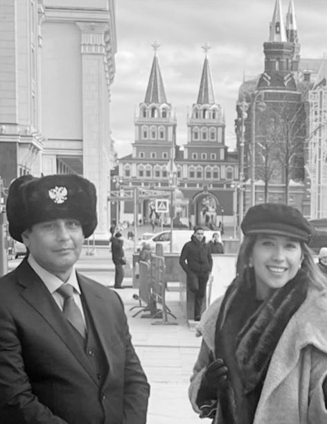 meherbokhari's tweet photo. Happy Birthday @arsched 
I remember I was going to cancel my trip to Russia, and you messaged me, Feb 19, 2022: 

“If Russia invades Ukraine, one PRC from Moscow would be historical. 
Pls see your convenience”
and I packed my bags! Thank you for that trip.

The reporter in you was inexhaustible. 
Your spirit indomitable. Your heart bigger than most. 

We are poorer without you brother.
With a prayer that we as a Nation do something to make you smile from above, here’s to you Arshad- happy 51st brother ❤️ #ArshadSharifShaheed