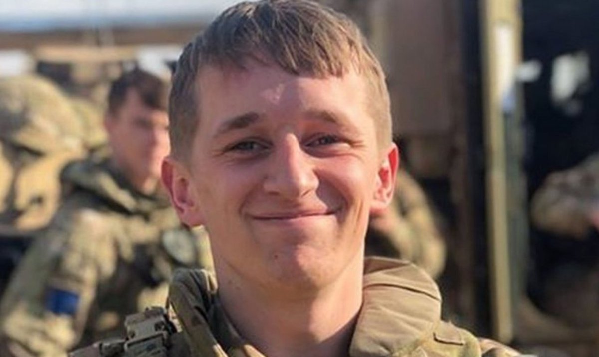 KeyserSosse's tweet photo. 22nd February, 2020

Private Joseph "Joe" Berry, aged 21 from Crewe, and from 2nd Battalion The Parachute Regiment, died of a non-battle injury whilst deployed on operations in Kabul, Afghanistan 

Lest we Forget this brave young man who gave his all 🏴󠁧󠁢󠁥󠁮󠁧󠁿 🇬🇧 https://t.co/uzEhV8V2eS