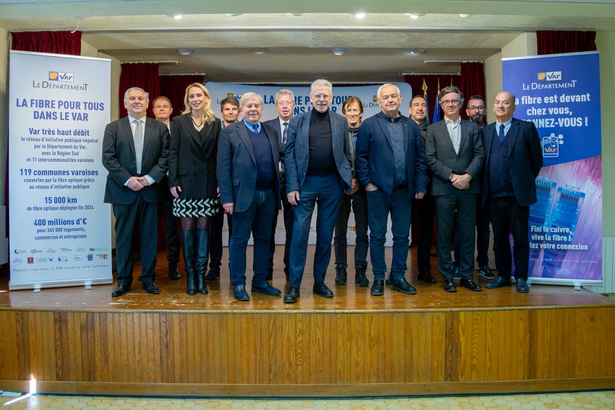 🔌Le déploiement de la #fibre "Partout, pour tous" : un enjeu majeur pour JL Masson, Pdt du <a href="/Departement_Var/">Departement du Var 83</a> qui a fait de l'aménagement #numérique une priorité. C'est à Mons, que le <a href="/Departement_Var/">Departement du Var 83</a>  et Var THD ont célébré la 300 000e prise connectée.