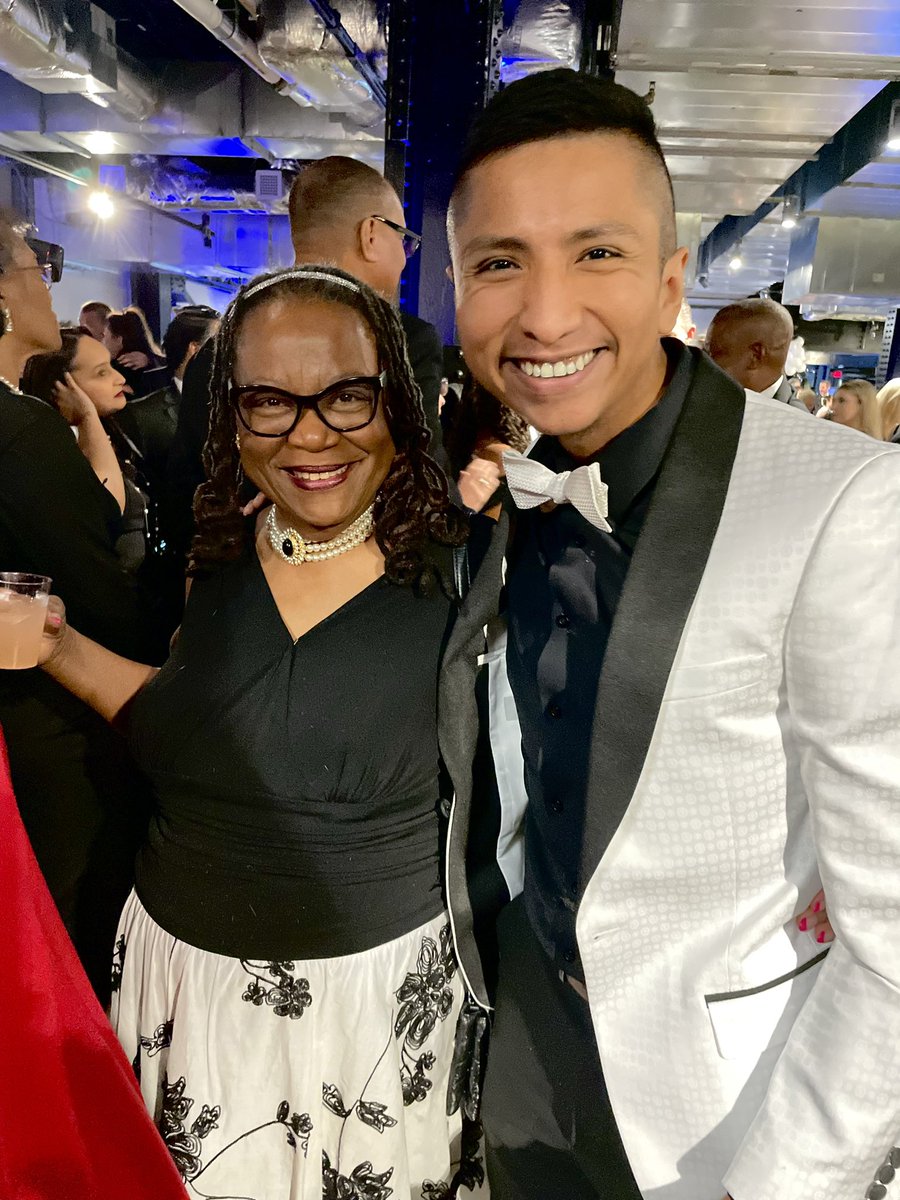 Rodrigo 🐝 tweet media