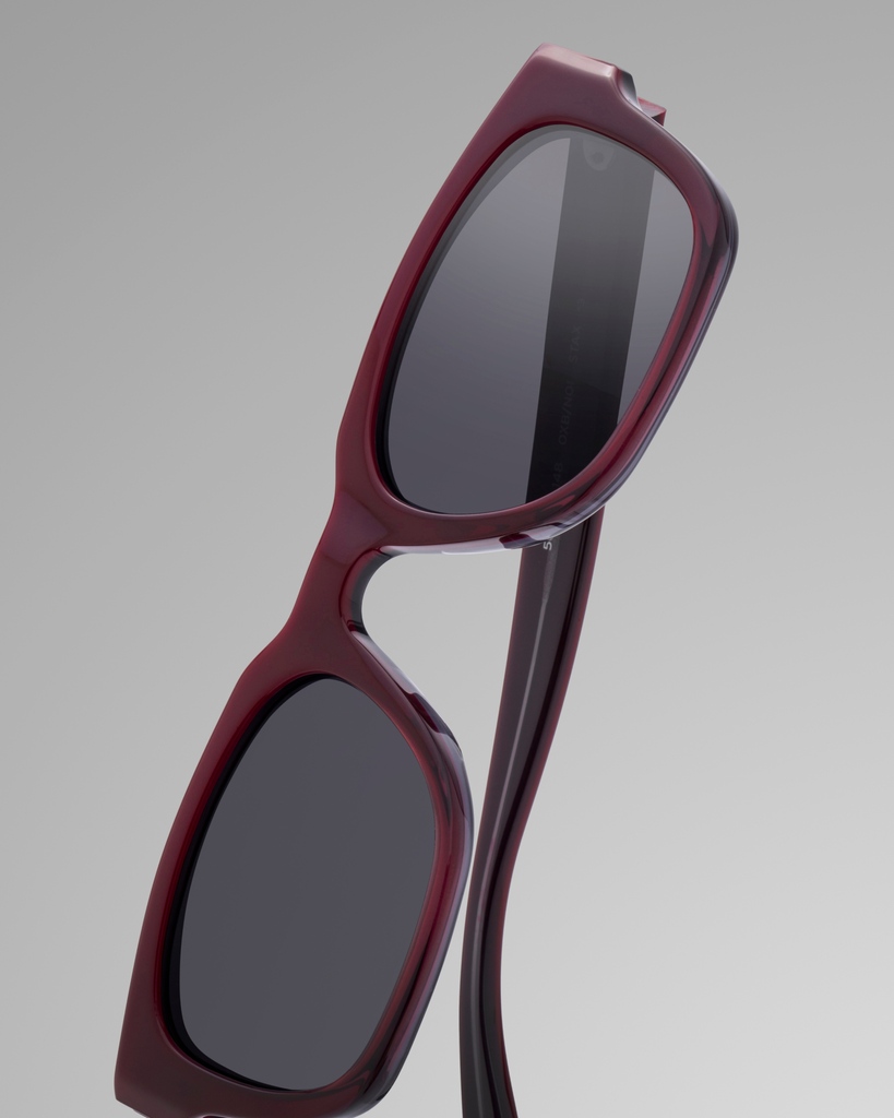 bartonperreira's tweet photo. Make a bold statement in our Oxblood colorway.
Pictured in order: The Nattie, The Stax
#BartonPerreira
#AW23
#TheNattie
#TheNoir https://t.co/RmQ2yeoOxI