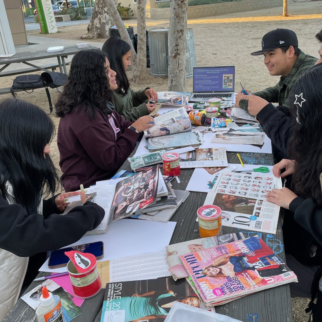 AmeriCorps California Members support K-12 students in classrooms and afterschool programs across the state. Service members not only make a big difference for students, but they also gain valuable skills and experience to launch their careers in education.