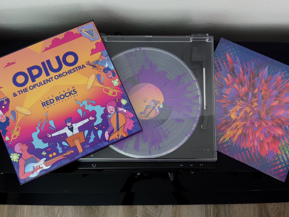 rhettbackstrom's tweet photo. Now this is some good listening! ✨🎶🎵🎶✨

@OPIUO #opiuo #opiuoandtheopulentorchestra #redrocks #ashapeofsound https://t.co/iXWWSYKOn0
