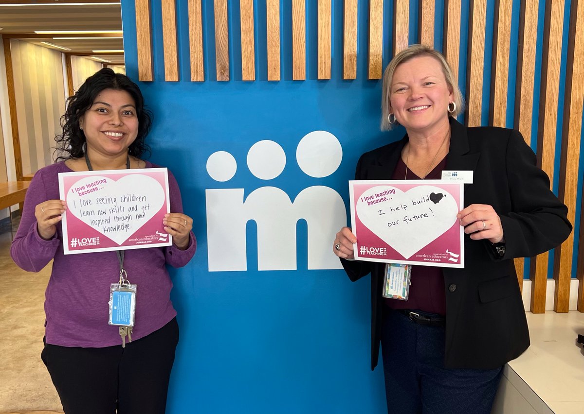 AAEteachers's tweet photo. We're celebrating #LoveTeaching Week every chance we get! Why do you #LoveTeaching? @LoveTeaching_24 https://t.co/pwOwEI1dNj