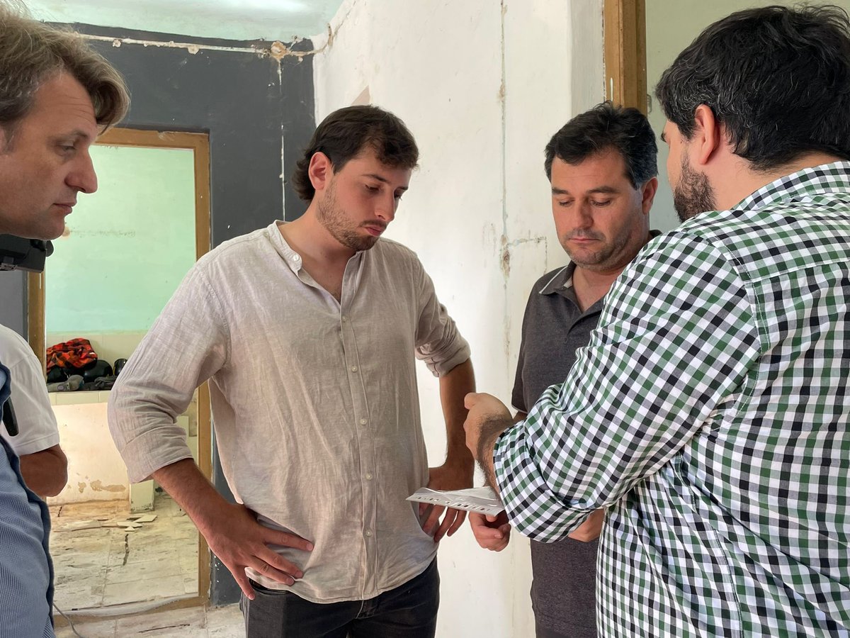 Junto a <a href="/MartinLemaUy/">Martin Lema</a> y <a href="/g_lopezmendez/">Guillermo López M</a>, visitamos las obras del Centro de Promoción de Salud Mental para Adolescentes y Jóvenes que tendrá <a href="/inju_uy/">INJU Uruguay</a> en Florida. 

Gracias al apoyo de <a href="/UNICEFuruguay/">UNICEF Uruguay</a>, <a href="/FloridaIDF/">Intendencia de Florida</a>, y los organismos parte de la estrategia #NiSilencioNiTabú