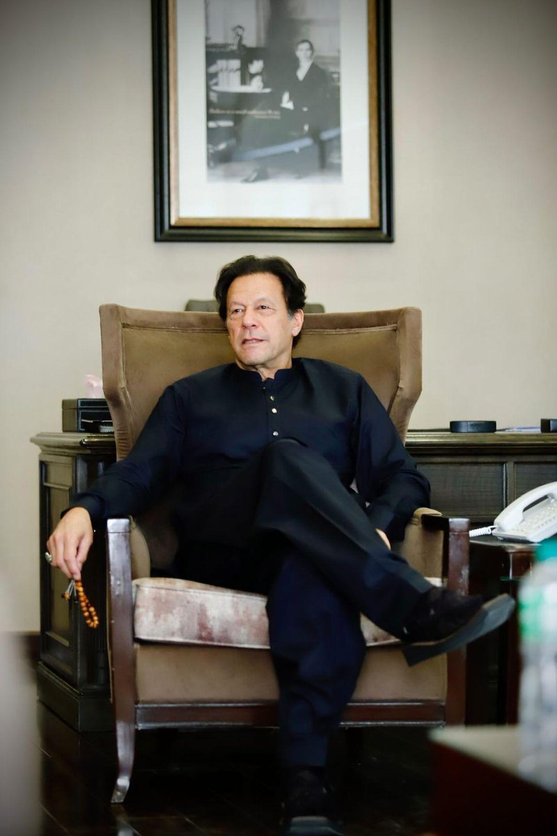 CBAPakistan's tweet photo. @Refutationist عمران خان ایک حقیقت ہے جتنی جلدی مان لو گے فائدے میں رہو گے https://t.co/Wq6miGSz2l