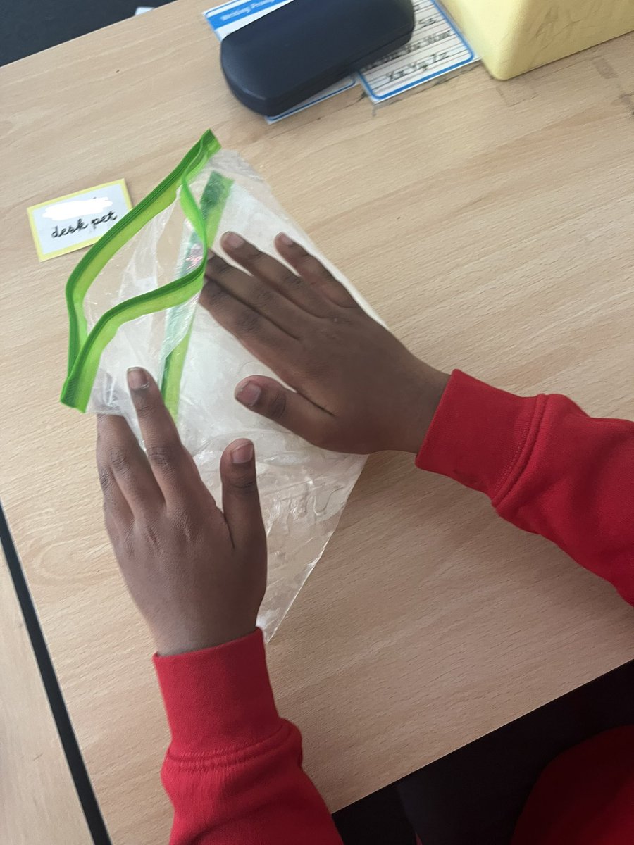 NewParkPrimary's tweet photo. Great fun this afternoon in Science making ice cream! Year 4 having been looking at states of matter and changing states, todayβs focus was the cooling process. They also had a little taste test at the end too ππ¦#NP_4R #NP_Science https://t.co/9FRhP4pCFq