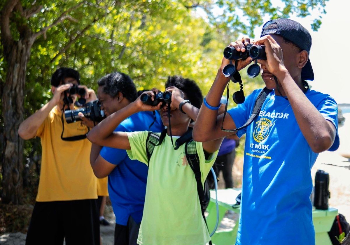 BirdsCaribbean's tweet photo. We’re buggin’🐞 out! The Caribbean’s biggest & birdiest 🦩🦉💚 festival—the #CaribbeanEndemicBirdFestival returns this 🎊 April!!! https://t.co/b8xZTUWoZS
#FromTheNest #CEBF #ProtectInsectsProtectBirds
📸: Dax Roman, Charlotte Descamps
@grupojaragua @EAGAntigua https://t.co/QFLOAzixmv