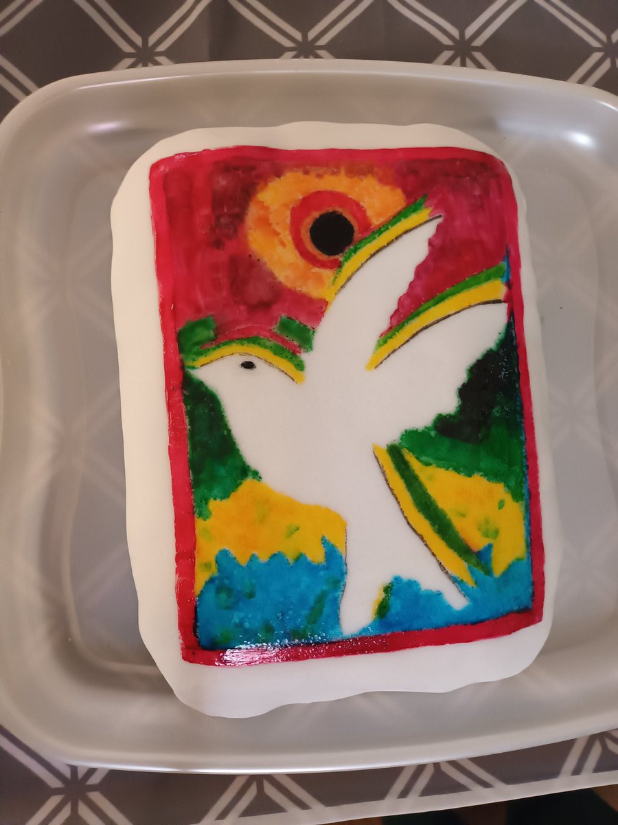 M33CMK's tweet photo. 'Happy 1stAnniversary' to @AneurinBevanUHB #ArtsInHealth Strategy- #MHlD chuffed you held #CreateAndCelebrate in our #CwtchCorner lovely to see the space buzzing with HB colleagues. & wow this amazing hand painted cake by Joy Rickwood 👏 replica of 1 of our #WindowsOntheWorld https://t.co/v3xBoDSF35