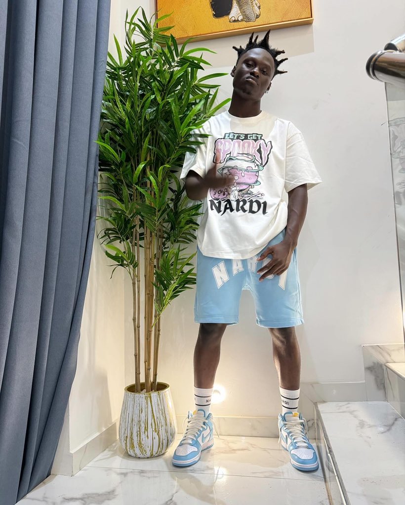 BernardDow's tweet photo. 😈😈 @real_jaybahd for @nardi_clo 🇬🇭
#nardiclothing #nardiapparel #nardistudios #nardiclo #nardiwear #nardioutfitters #nardibrand #nardibrandghana #Wearnardi #nardihomme #nardifemme #nardidonations #nardi #dopeconnectz #styledbydow #nardibasics #nardidadhat #nardisnapback https://t.co/YnvADXcwQM