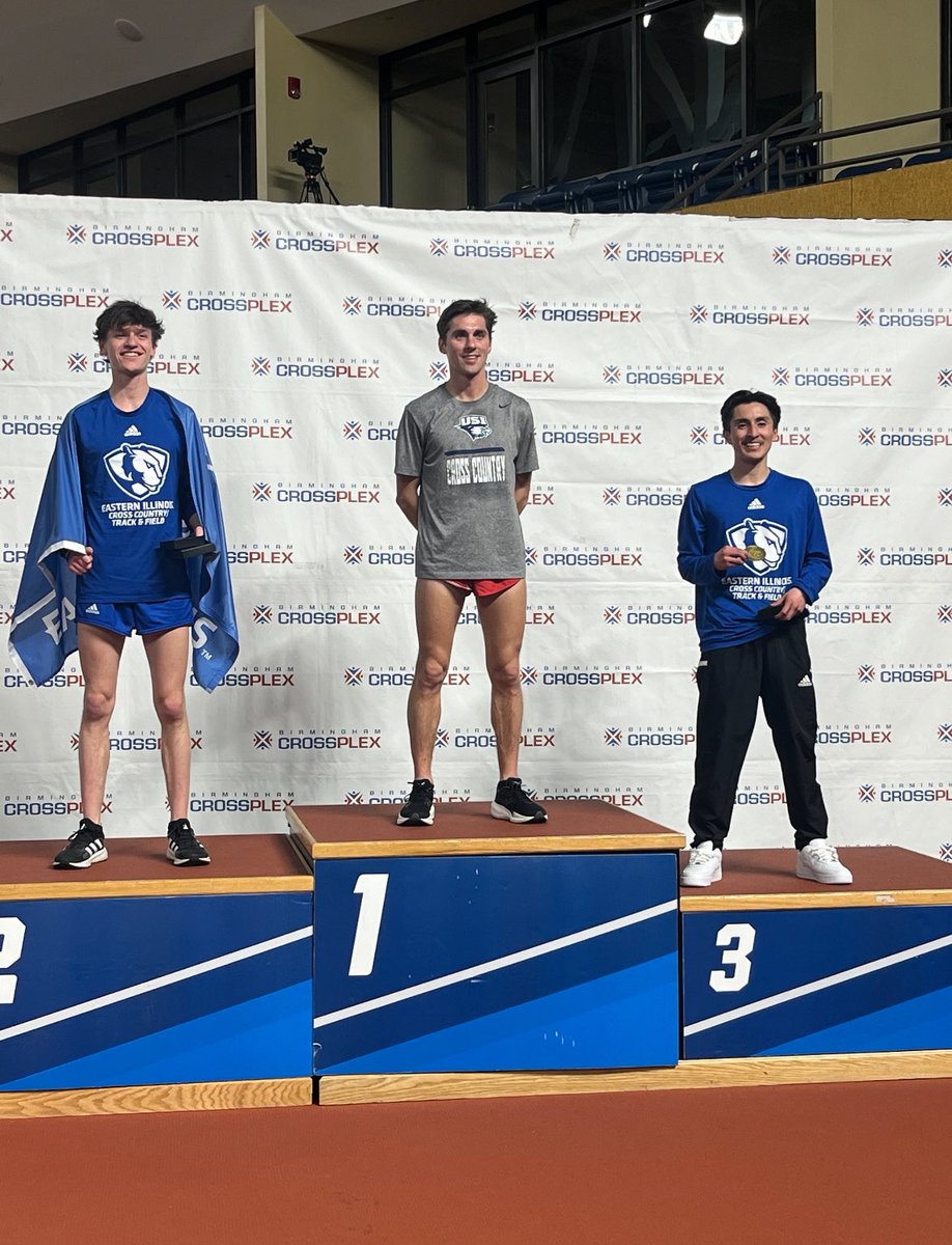 EIU_TF's tweet photo. Podium finishers for men’s 5k!! 
LETS GO BLUE 🥈🥉

#EIUTF #Bleedblue #OVC https://t.co/OvrBcjcls8