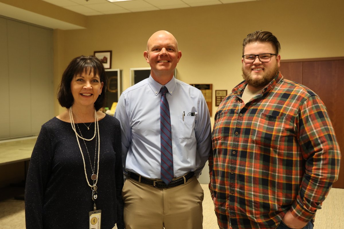 Warren Township help us welcome a familiar face Mr. William Halpin, as our New Assistant Director of Transportation! 🎉 🚌 #WarrenWill #ShareJoy