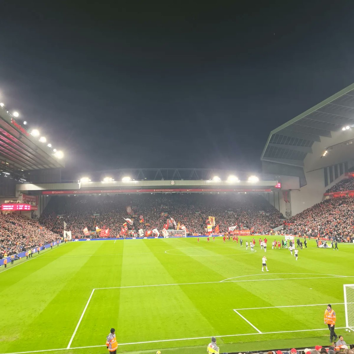 RRW1972's tweet photo. Come on you reds #YNWA @Jackwkufc7 https://t.co/flQgJTWwYA