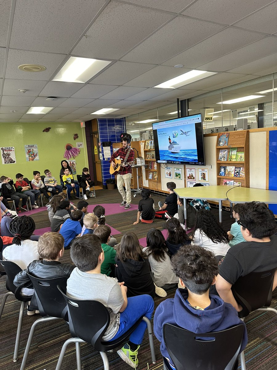 We loved listening to <a href="/mikementz/">Mike Mentz</a> read his children’s book and share his live music with us this afternoon. The 2nd and 3rd graders were sooo engaged!#euclidexplores