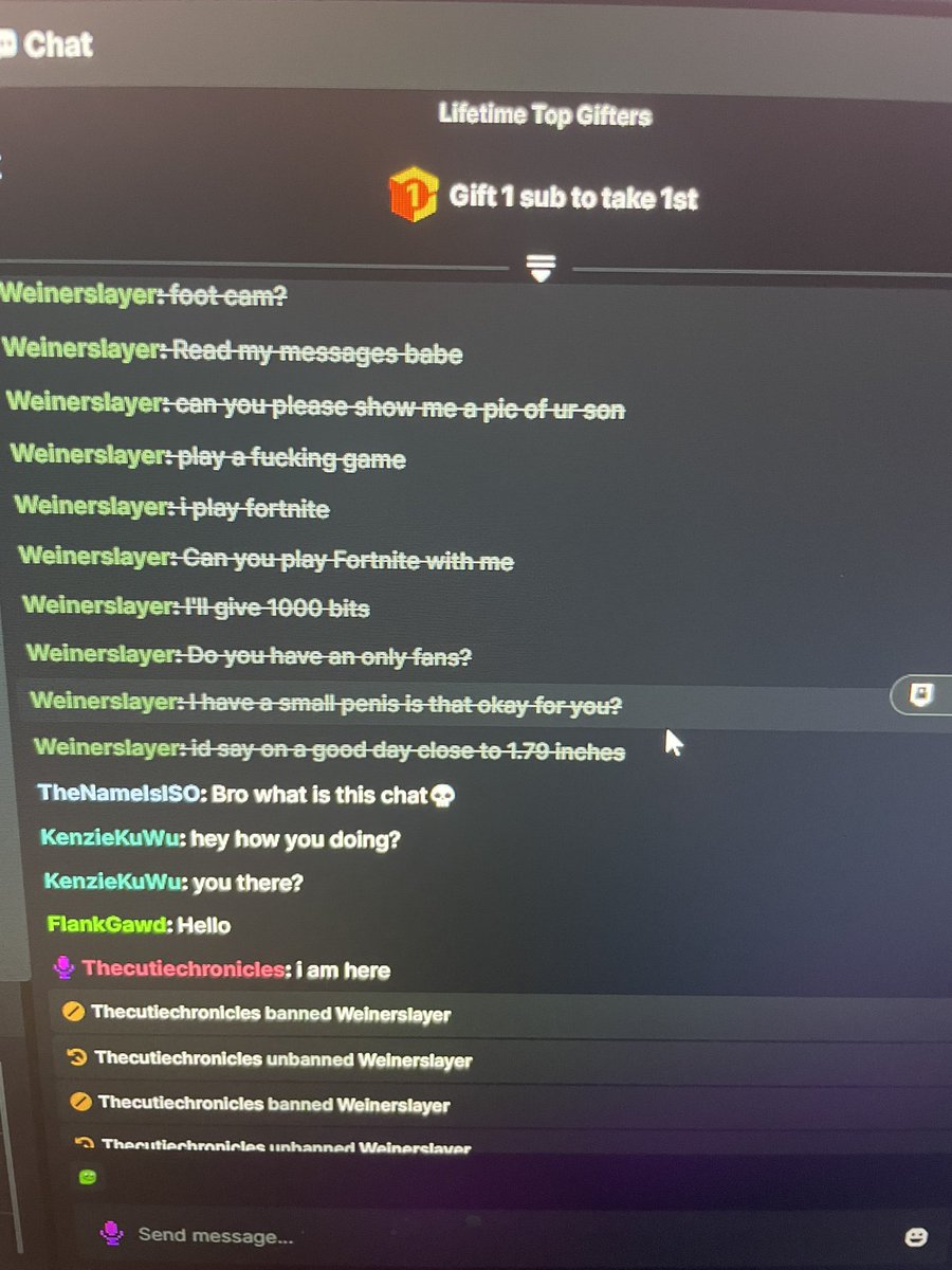 TheQTChronicles's tweet image. So, on my kick stream today, a little kid decided to troll my page about my son. Let’s just say that I am glad I didn’t notice until later in my streams because I would have went ham on a little kid over my baby 💯

#trolls #streamingproblems #kidsaresomean #bullies