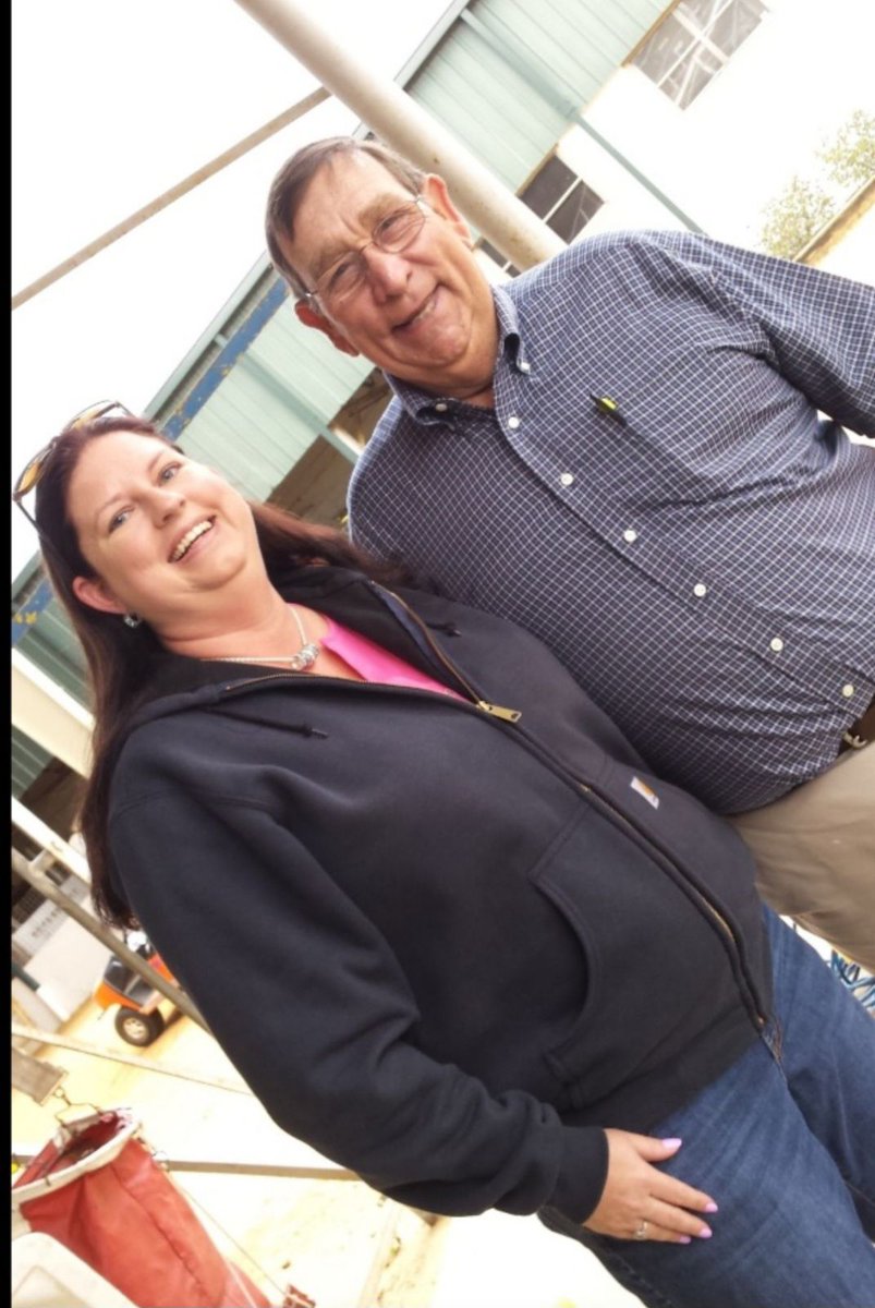 mcalli_'s tweet photo. February 21- #AgTeacherAppreciation I have been blessed to have ag teachers in my life as knowledgeable mentors, amazing peers, and wonderful friends.
#CTEMonth #FFAWEEK #29DaysofCTE https://t.co/PqMi7ffwSu