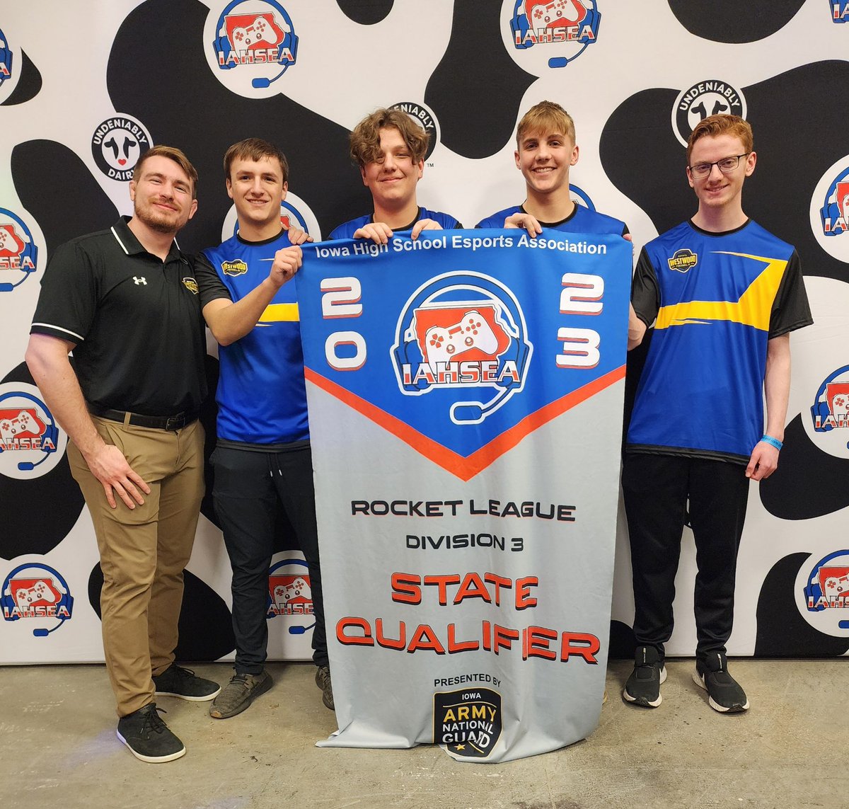 In our first esports appearance ever your Westwood Rebels have taken 4th place in the Rocket League state championship!!!

#RocketLeague #IAHSEA #esports #RebelStrong