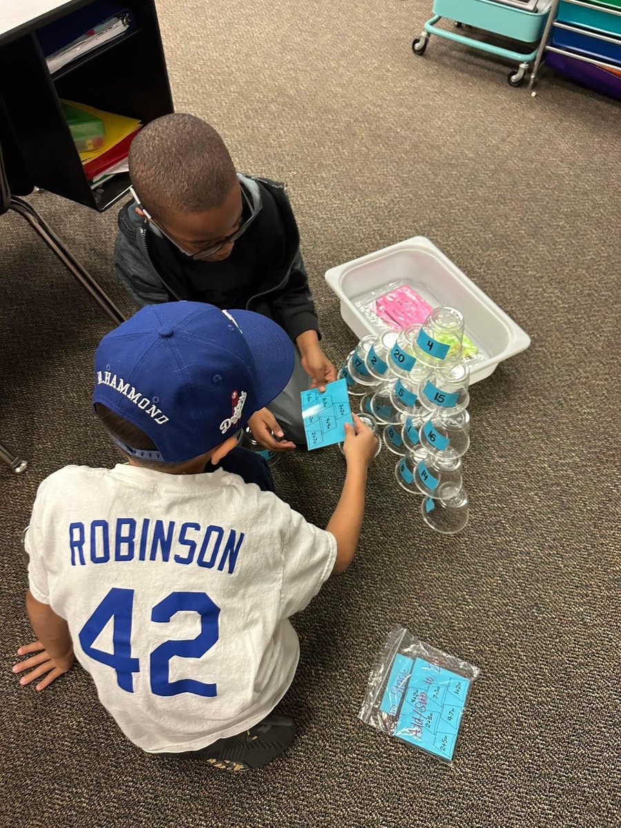 Got to spend some time in 1st grade today! Thanks for letting me come see all the awesome guided math stations! Loved it! #snydershares