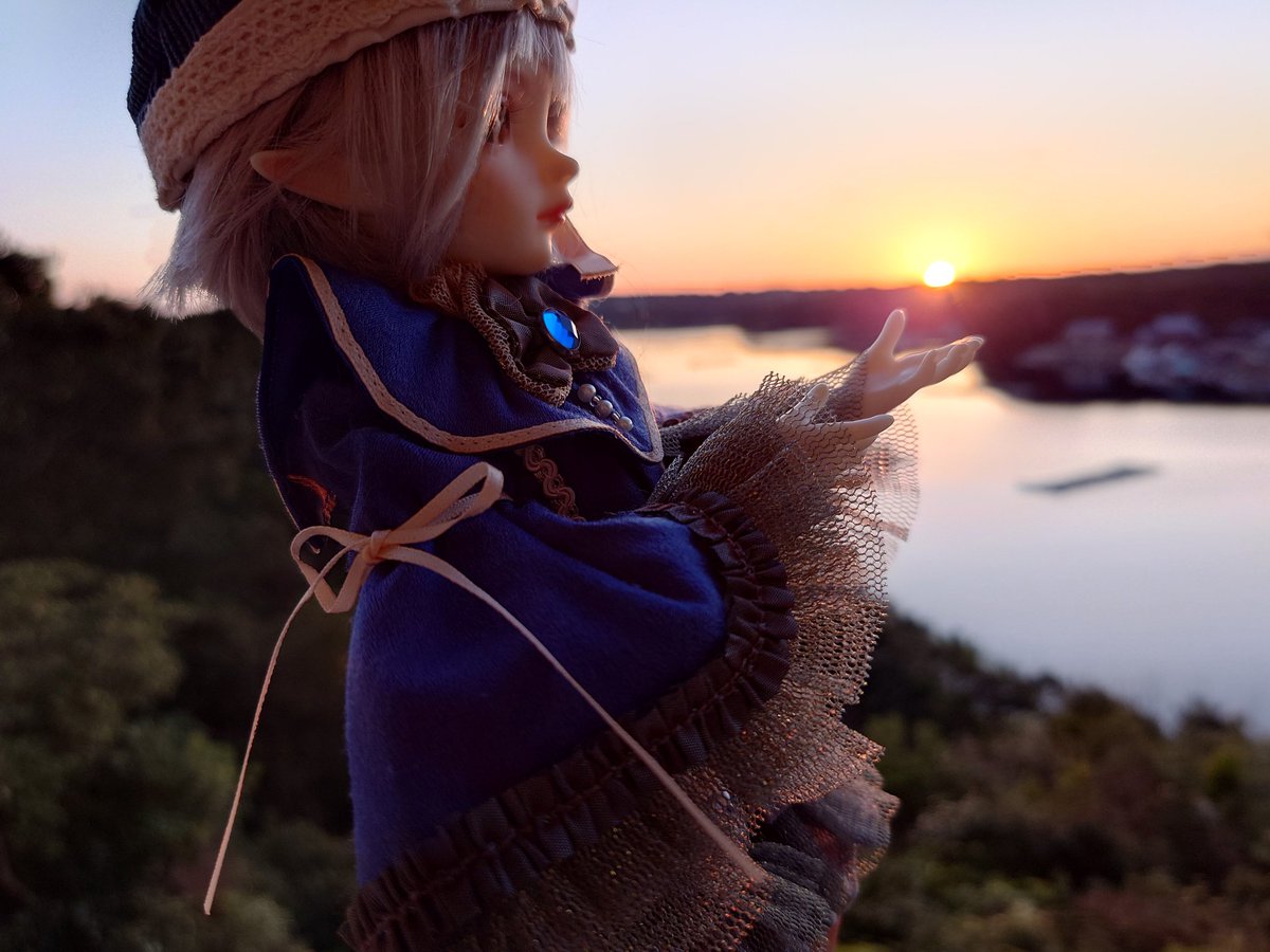 eisheilige19's tweet photo. Guten Morgen.
今週ずっとお天気が悪いので
晴れた日の写真を。

#おはドル  #うちのこかわいい 
#DCDZ #dollzone
#ドールオーナーさんと繋がりたい https://t.co/gxcCbmsXzY
