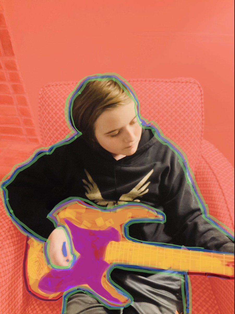 APRedd's tweet image. The family created their own #popart to learn what’s going on with @AppleEDU  at #IDEAcon