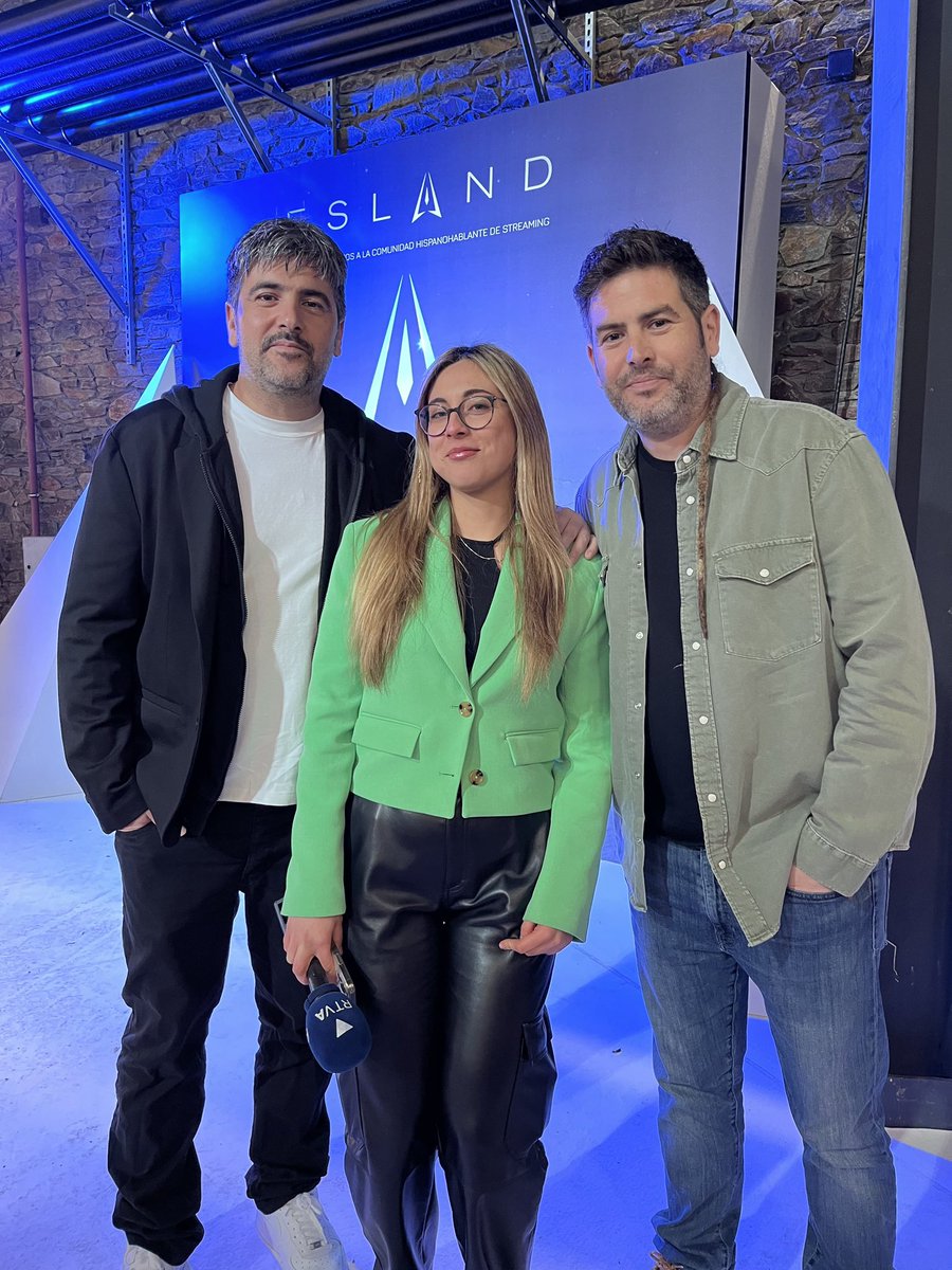 dearkarma♀ tweet media