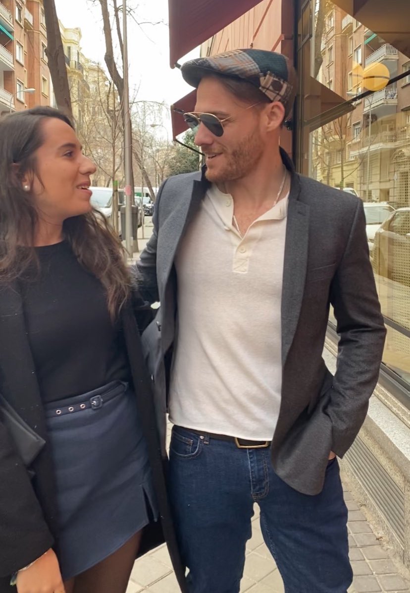 What an avatar! You, Andrea and Cristina, have found the original! 😊What a thrill and a privilege! 🥹Congratulations! 👏🏻🫶🏻
<a href="/bursinbieber/">Andrea | ⋆.˚✮🎧✮˚.⋆</a> <a href="/criis1812/">Cristina</a> 

#KeremBürsin | <a href="/KeremBursin/">Kerem Bürsin (Mavi Tik ;)</a> 🧡