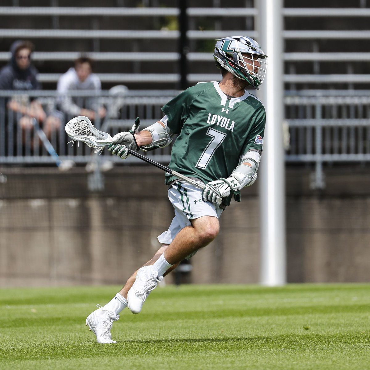 JoePompliano's tweet image. Pat Spencer has a crazy story:

• Played lacrosse at Loyola
• All-time NCAA leader in assists
• Won Tewaaraton Award (Lacrosse's Heisman)
• Transferred to Northwestern for basketball
• Spent 3 years in Germany &amp;amp; the G League

And now he has a two-way deal with the Warriors.