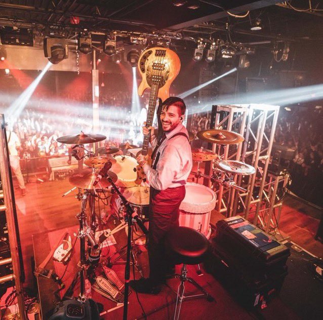 I’m Patrick, I’m a drummer. I’m here to spread some chaos, also to find my Joey. 
💫- not the real Patrick Galante
🥁- mature themes.
💫- oc friendly 
🥁- feel free to @ me in things 
💫- dms open for plotting!