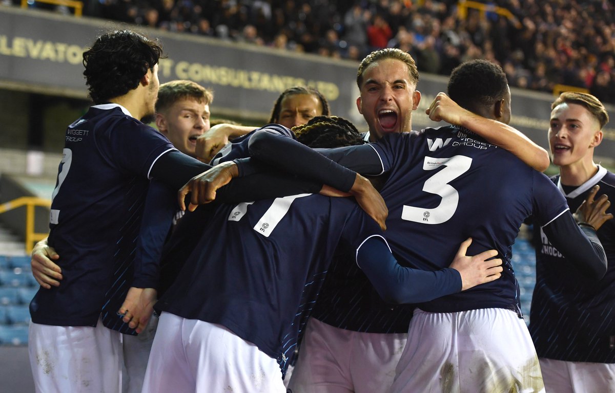 MillwallAcademy's tweet photo. 𝐈𝐍𝐓𝐎 𝐓𝐇𝐄 𝐅𝐈𝐍𝐀𝐋 𝐅𝐎𝐔𝐑!

#Millwall https://t.co/14GKo6jOIj