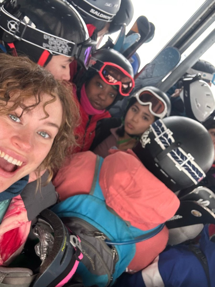 SandSkiTrip tweet media