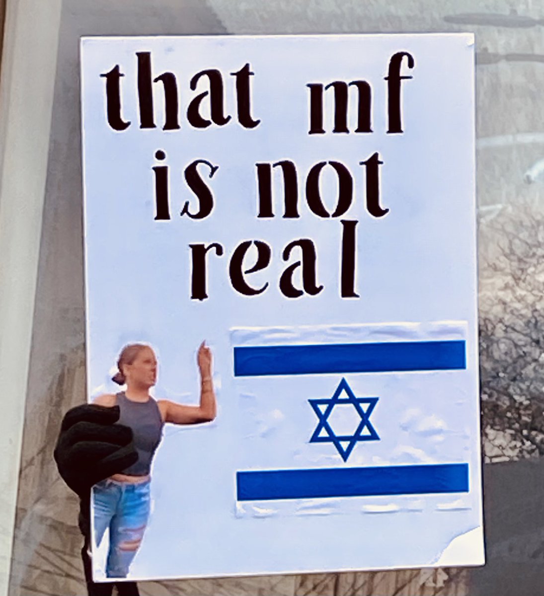 KiMira76's tweet photo. @LitmusTimes @QudsNen Took this pic at a protest about a month ago. https://t.co/YLHXffEbpZ