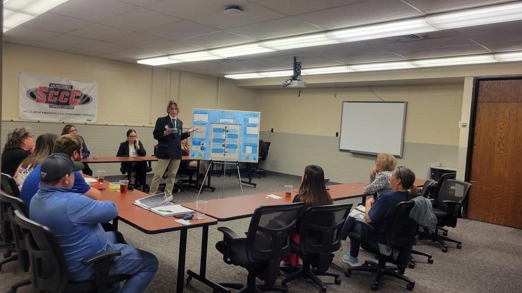 scccdeca's tweet photo. Today was full of presentations for our members. A special thank you to Mid-Day Optimist for your sponsorship and we appreciate your input on our presentations. We love the feedback! https://t.co/66S1G7jvM8