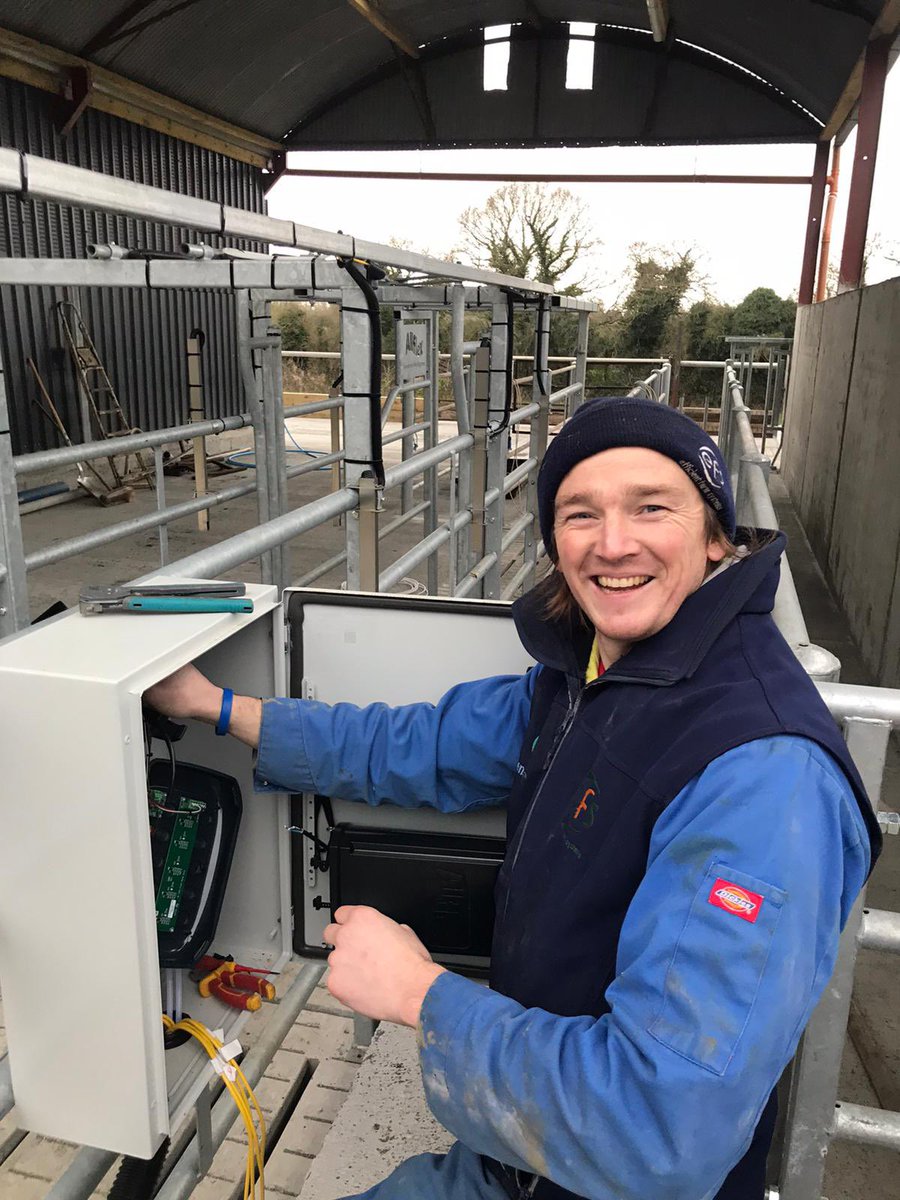 Approvals are coming through for the  TAMS 3 applications, our install team are busy with SenseHub installations. If you want a fast turnaround, get in touch as we have lots of collars in stock for breeding 2024. Call 087-9066479.
