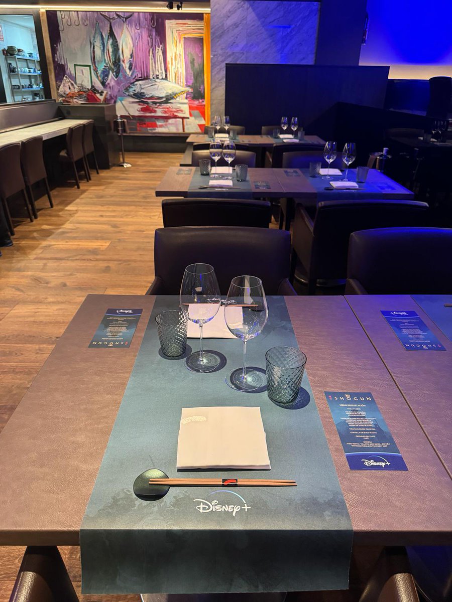 Esta noche tiene lugar en <a href="/HotelWellington/">Wellington Hotel & Spa Madrid</a> la presentación de la nueva serie de <a href="/DisneyPlusES/">Disney+ España</a> : #shogun 

Nuestra cocina es la protagonista de este evento, en Ricardo Sanz Wellington. 

#evento #disneyplus #restaurantesmadrid