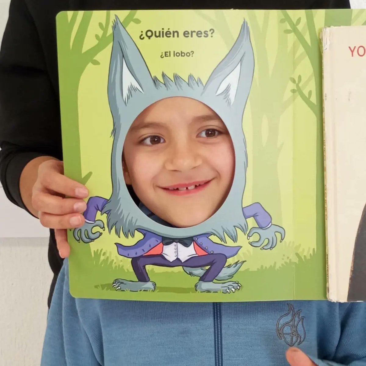 sanjosevalde's tweet photo. 👉Taller de lectura de la mano de @trastadas para #2EP con su libro "Me aburro"
#SanJosé #Since1878 #colegiosHHCC #EducaciónVicenciana #colegiosconalma #niñosquesonríen https://t.co/ndmwpaN6f7