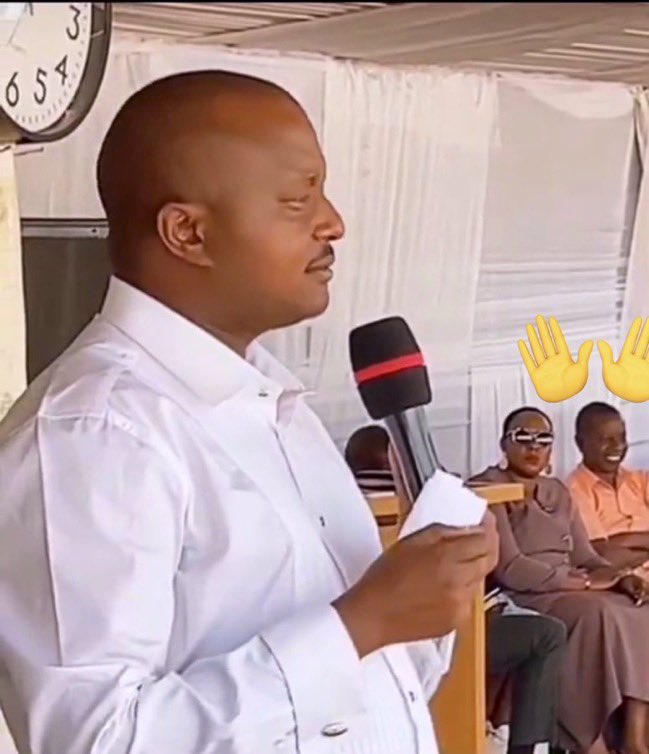 TeacherTugume's tweet image. Porto Tugira Tugireka.

Tujja Gikuba Wiiki ejja.